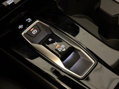 2025 Audi Q6 e-tron Prestige