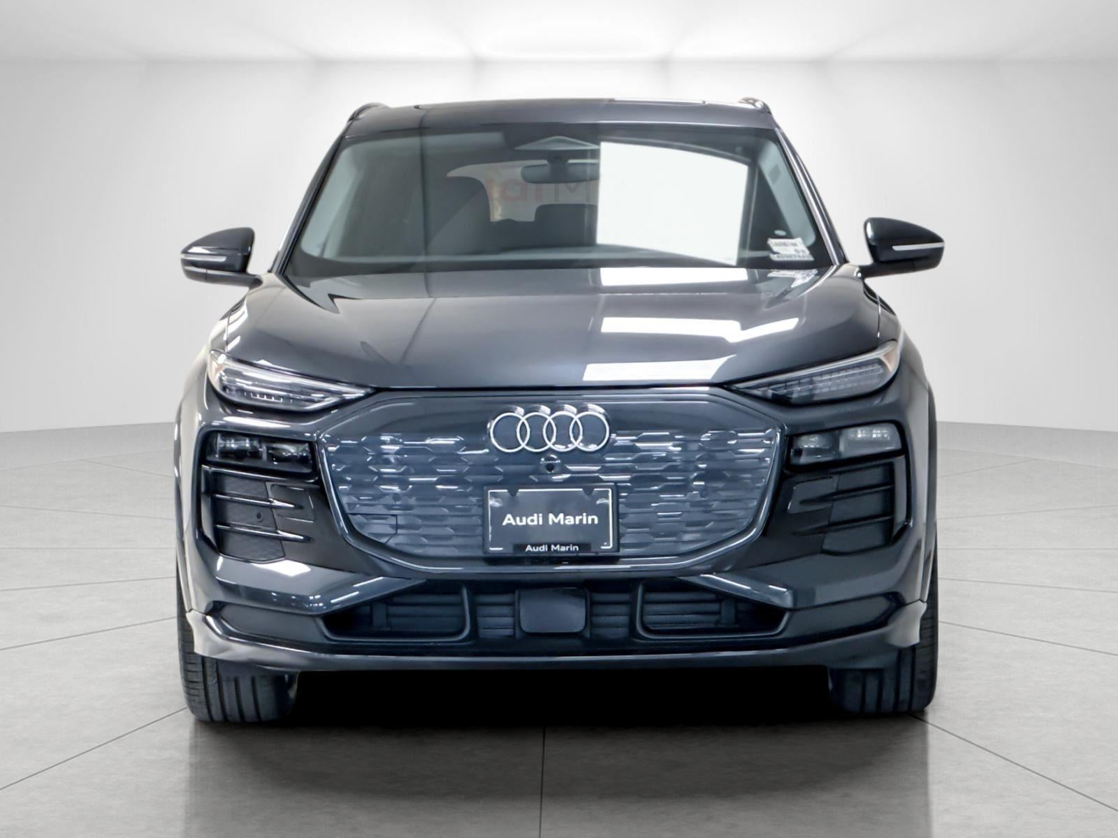 2025 Audi Q6 e-tron Prestige