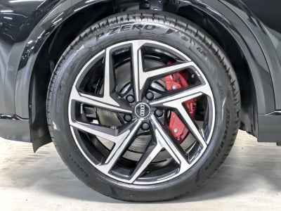 2025 Audi SQ6 e-tron Prestige