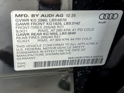 2025 Audi SQ6 e-tron Prestige