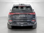 2025 Audi SQ6 e-tron Prestige