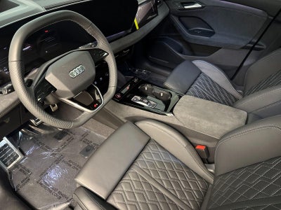 2025 Audi SQ6 e-tron Prestige