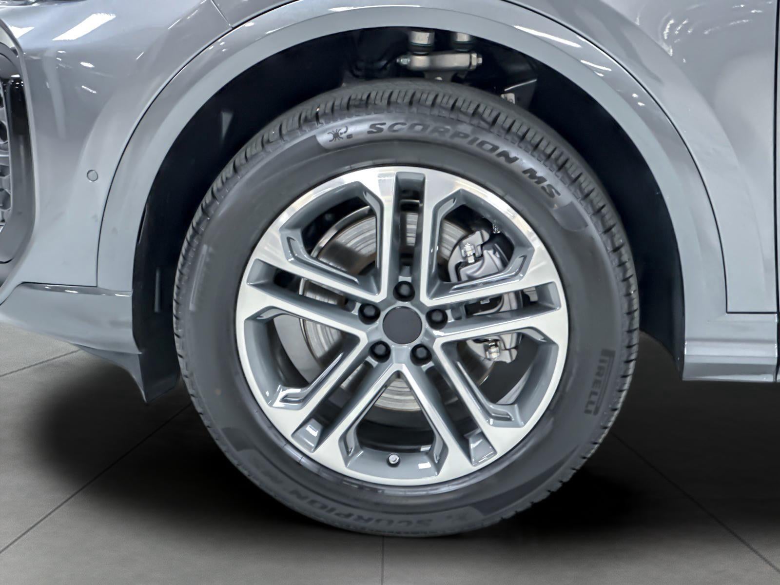2026 Audi Q5 Premium