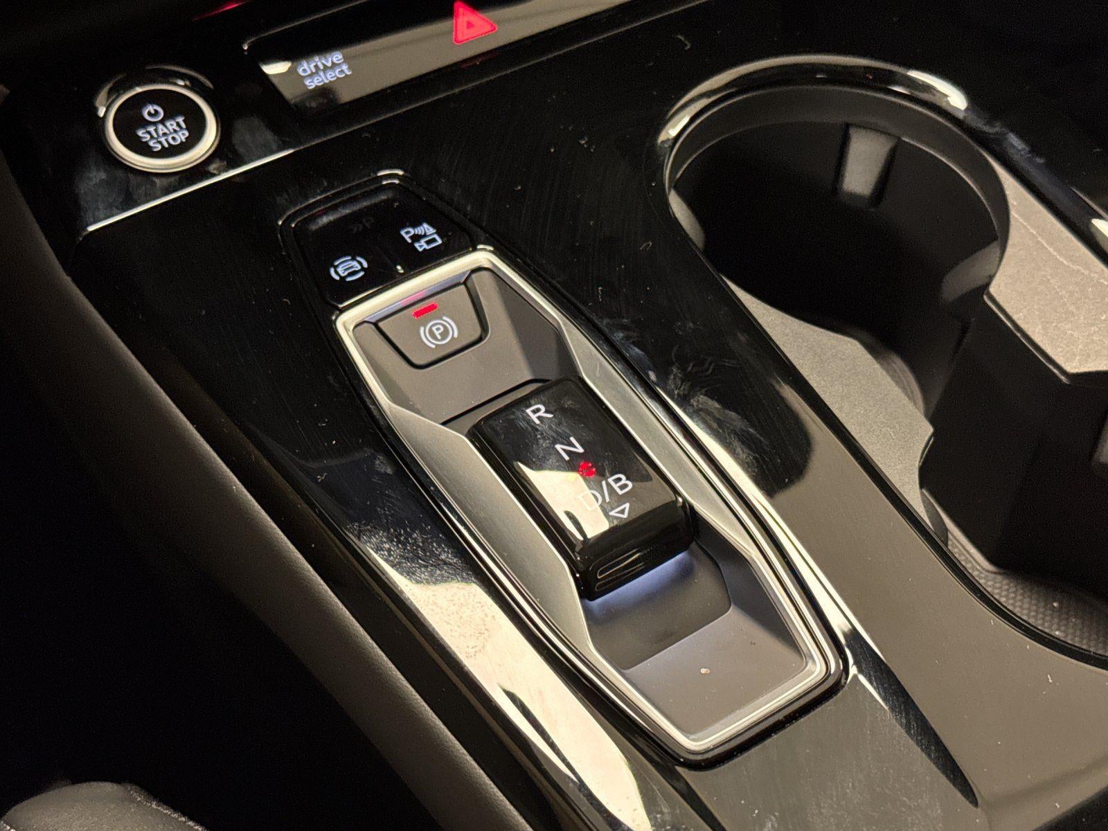 2027 Audi Q6 e-tron Premium Plus