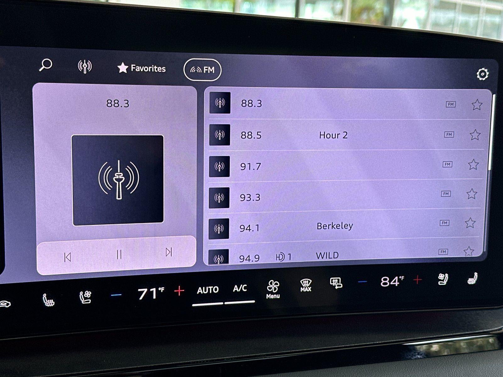 2027 Audi Q6 e-tron Premium Plus