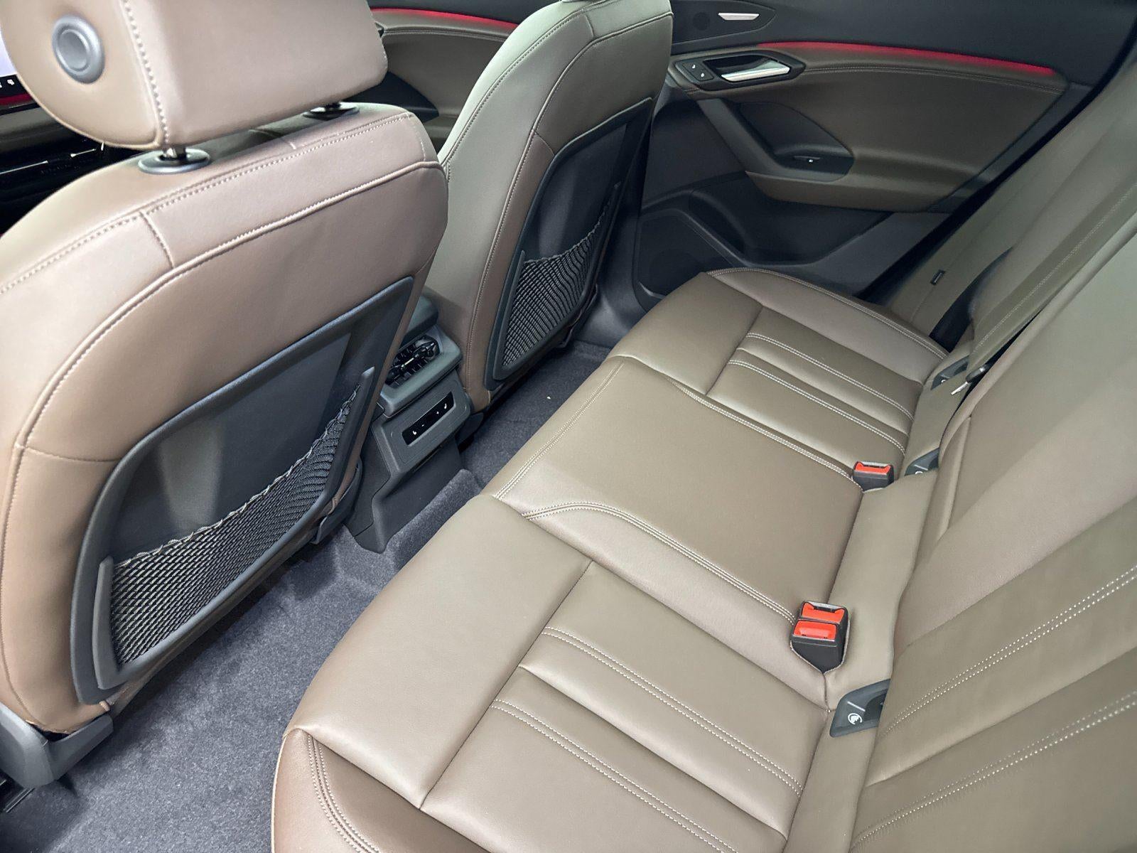 2027 Audi Q6 e-tron Premium Plus