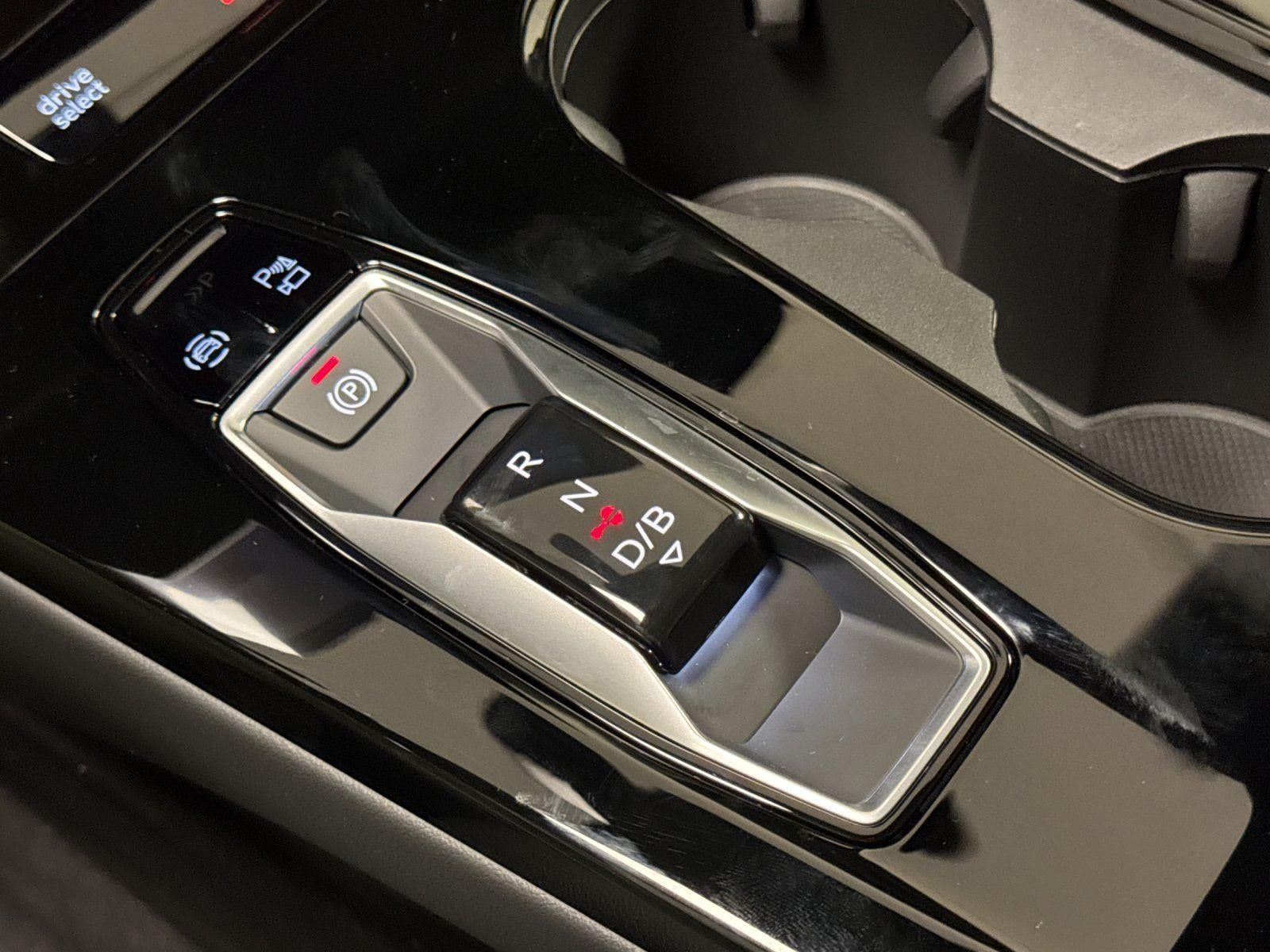 2027 Audi Q6 e-tron Premium Plus