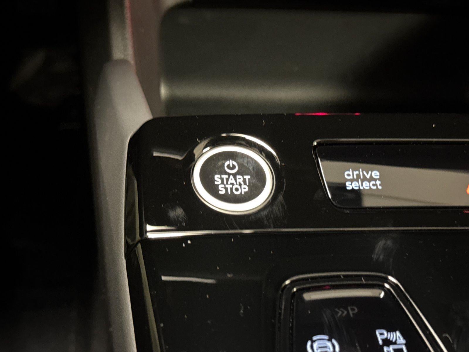 2027 Audi Q6 e-tron Premium Plus