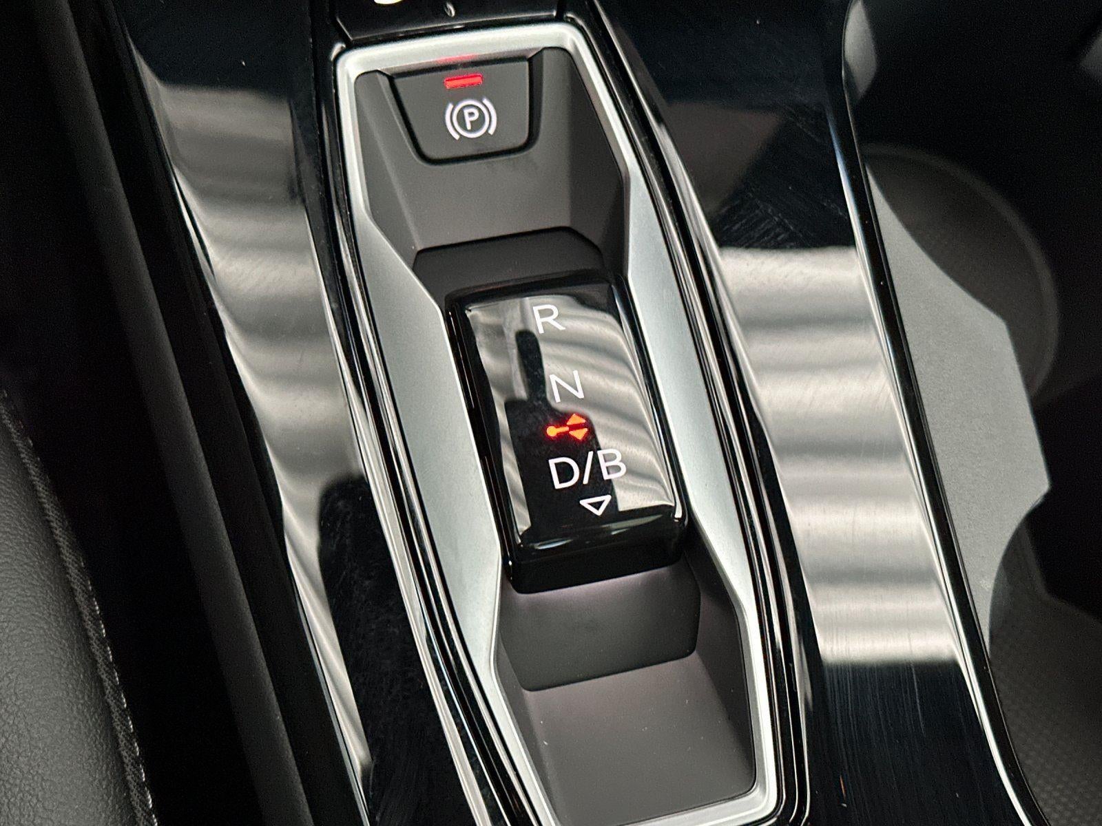 2027 Audi Q6 e-tron Premium Plus