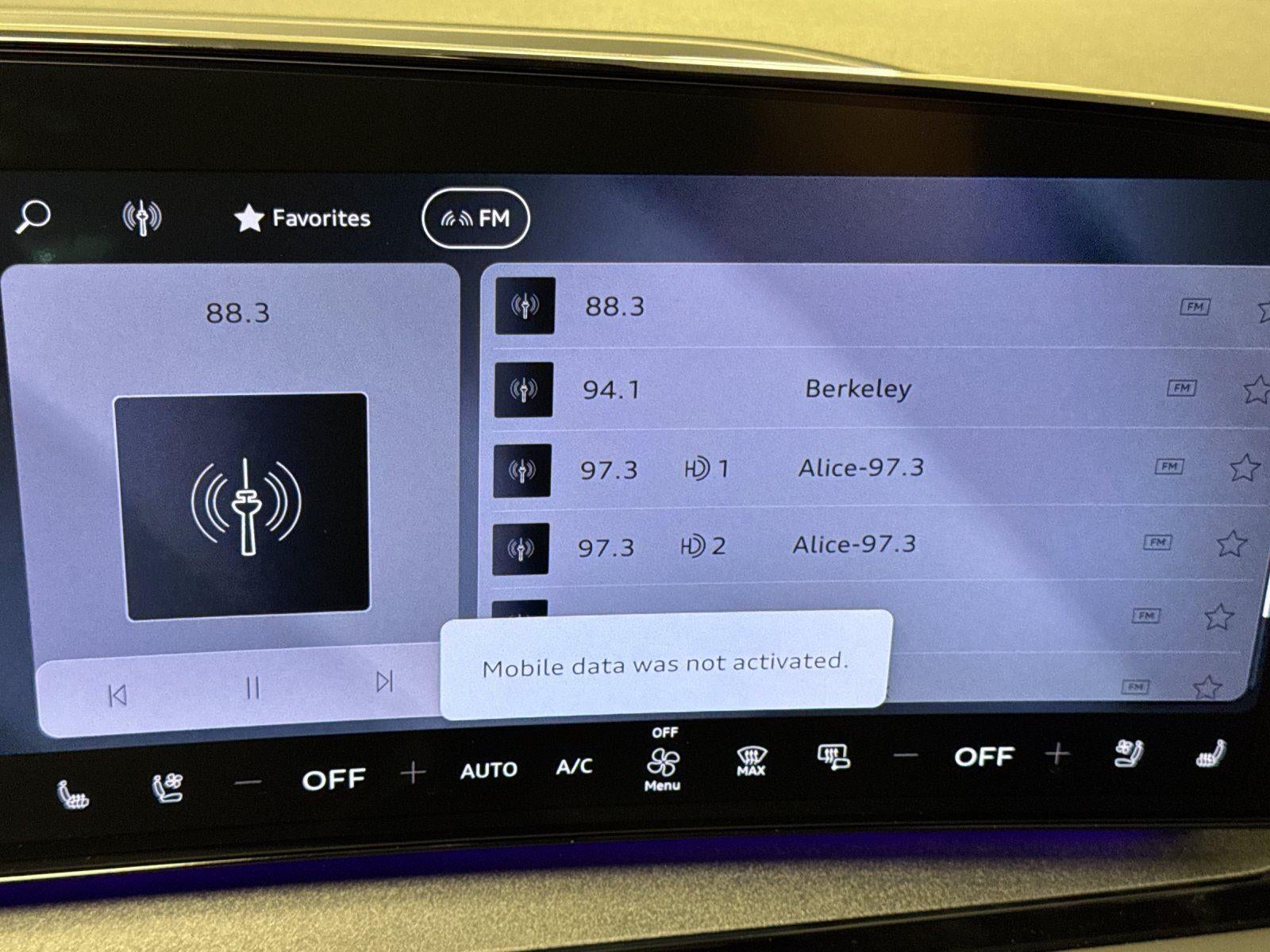 2027 Audi Q6 e-tron Premium Plus