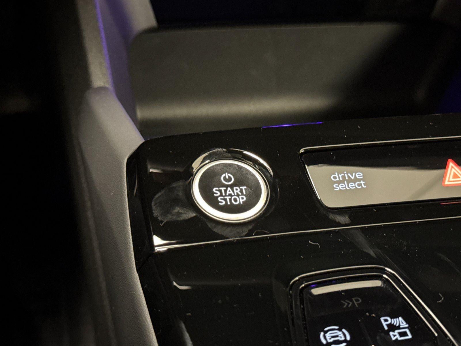 2027 Audi Q6 e-tron Premium Plus