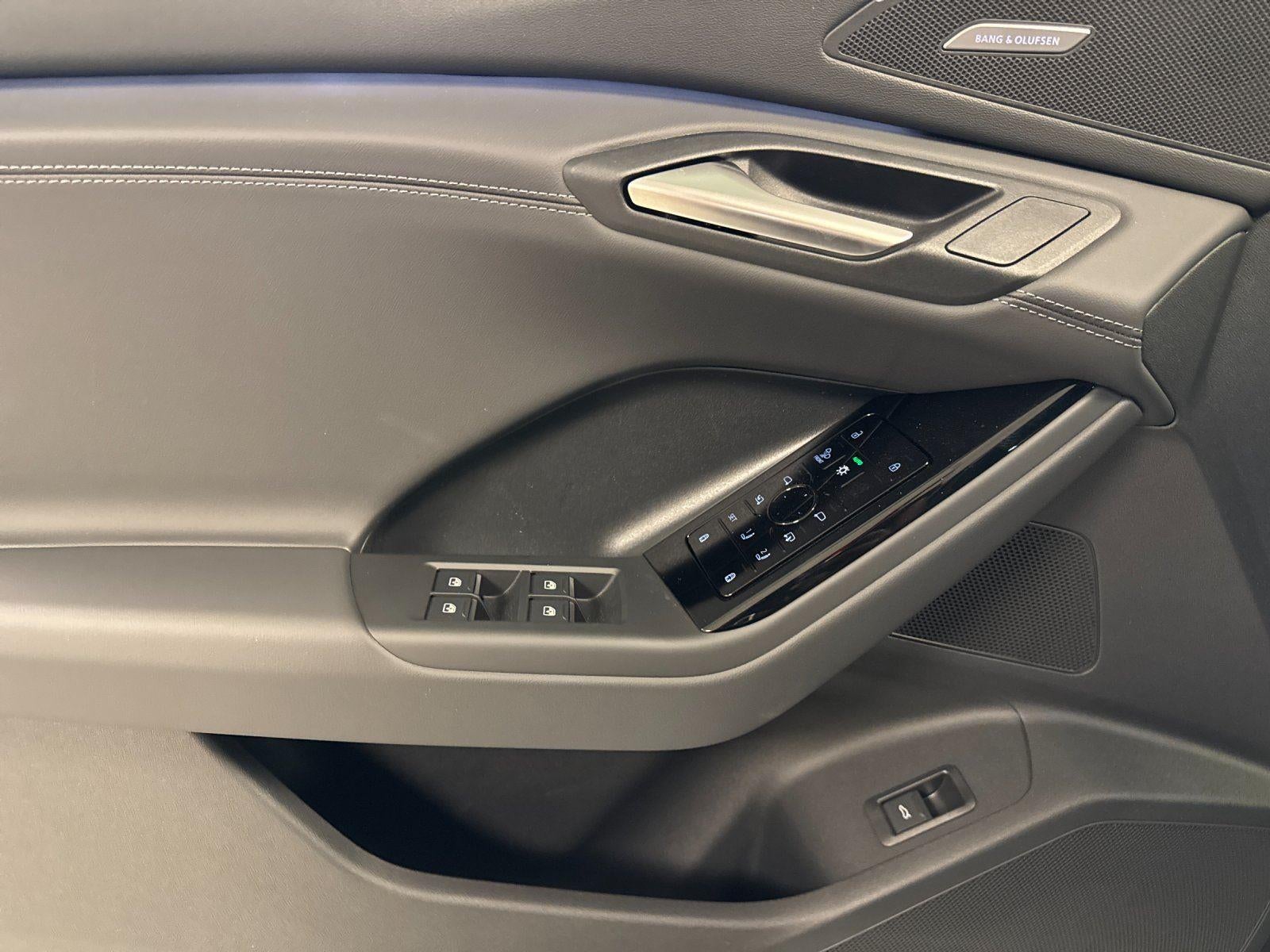 2027 Audi Q6 e-tron Premium Plus