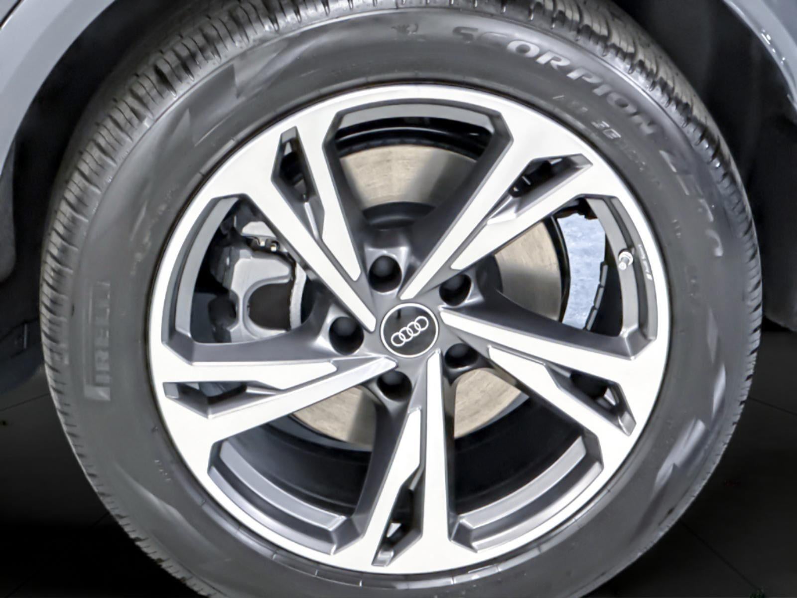 2027 Audi Q6 e-tron Premium Plus