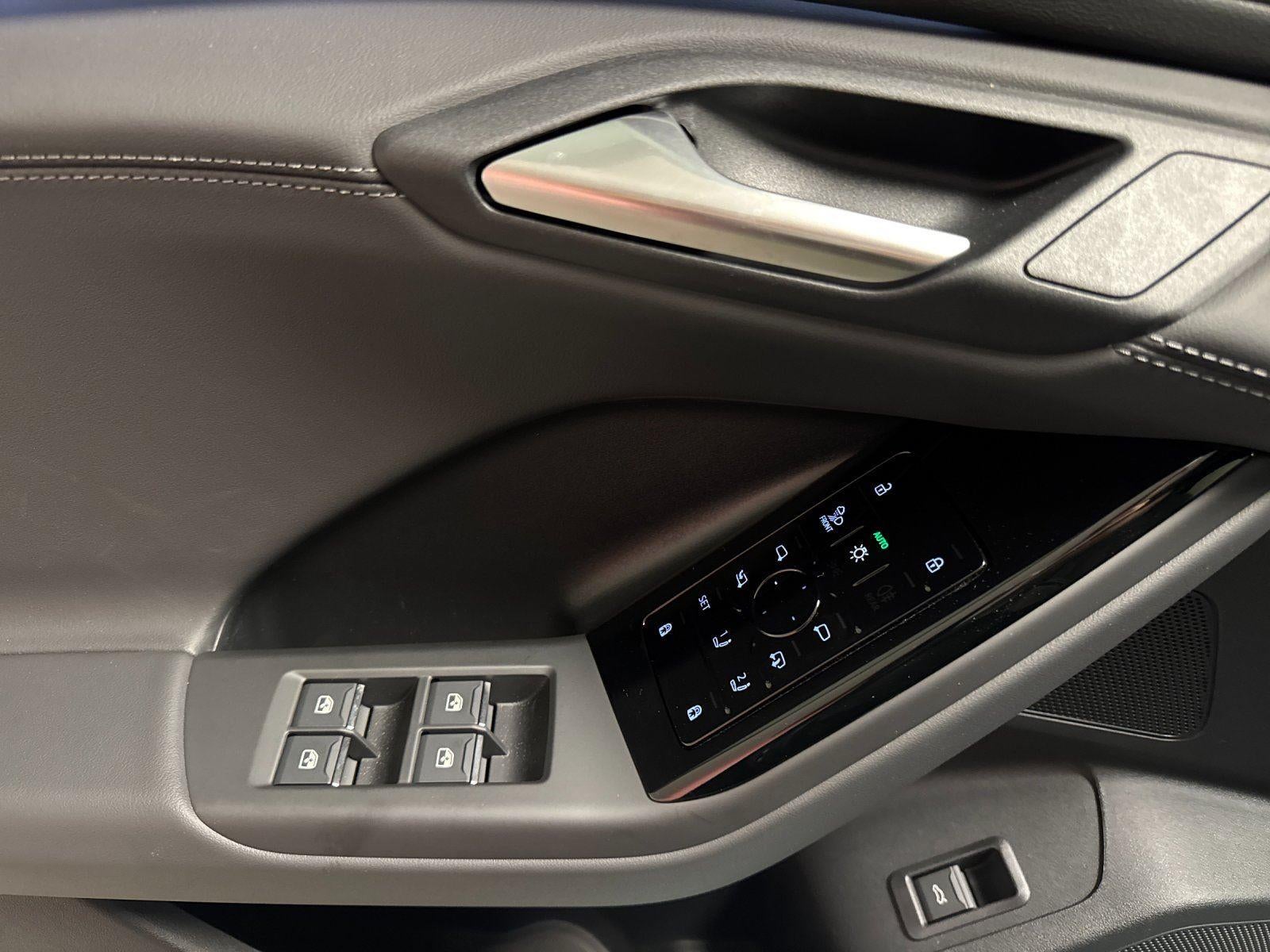 2027 Audi Q6 e-tron Premium Plus