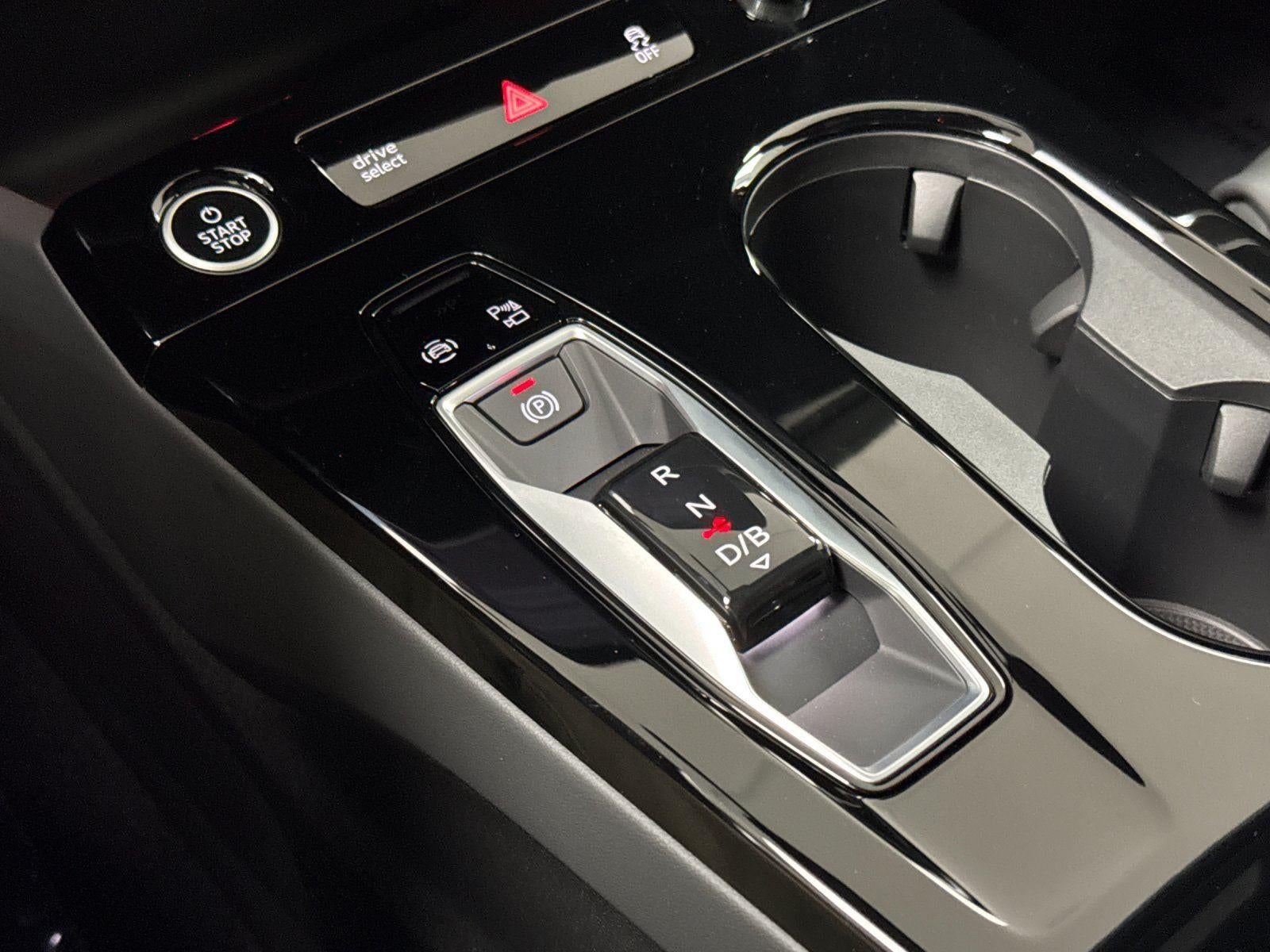 2027 Audi Q6 e-tron Premium Plus
