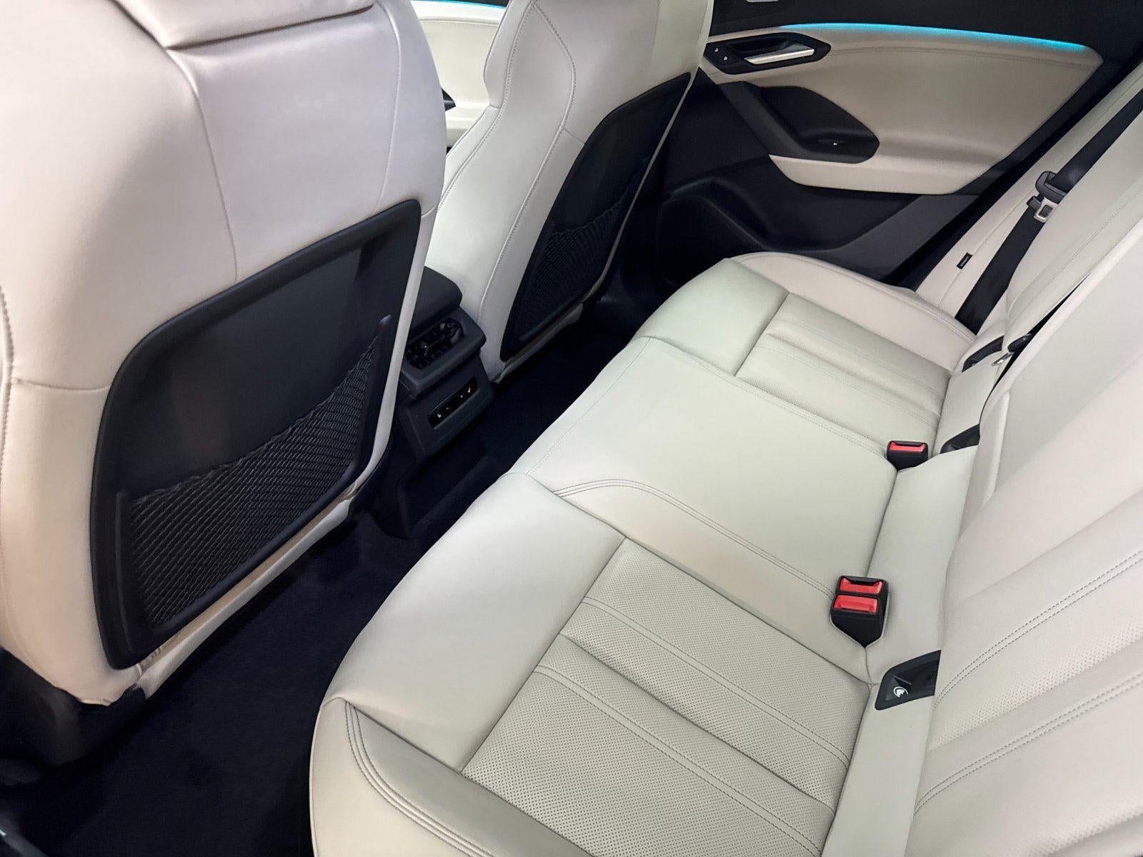 2027 Audi Q6 e-tron Premium Plus