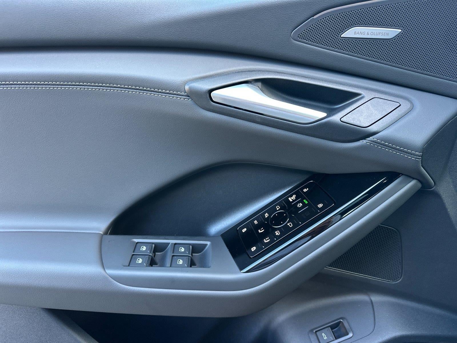 2027 Audi Q6 e-tron Premium Plus