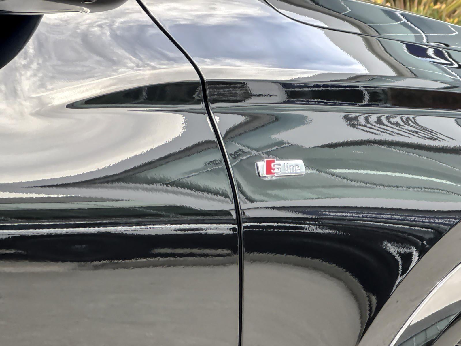 2027 Audi Q6 e-tron Premium Plus