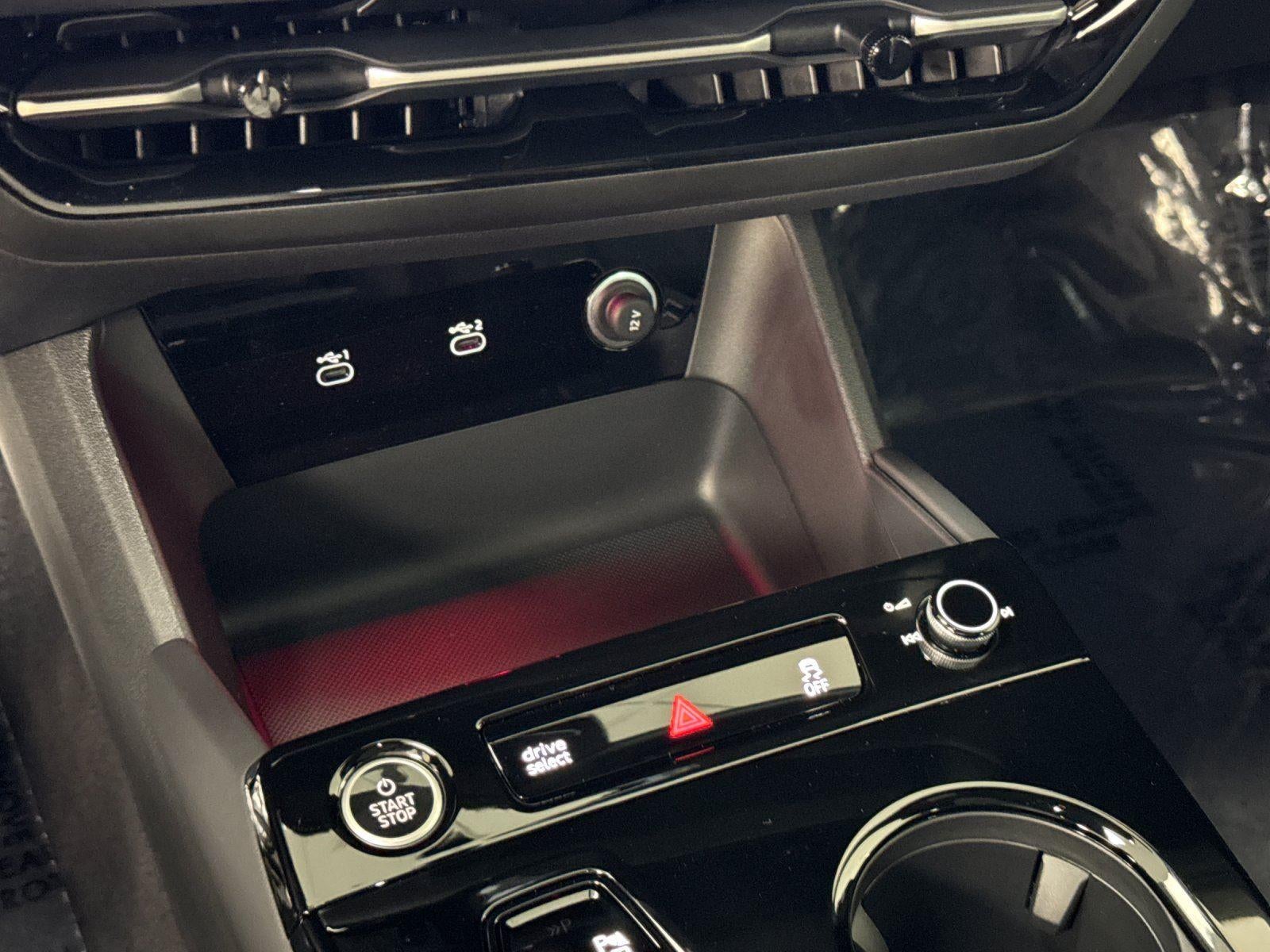 2027 Audi Q6 e-tron Premium Plus