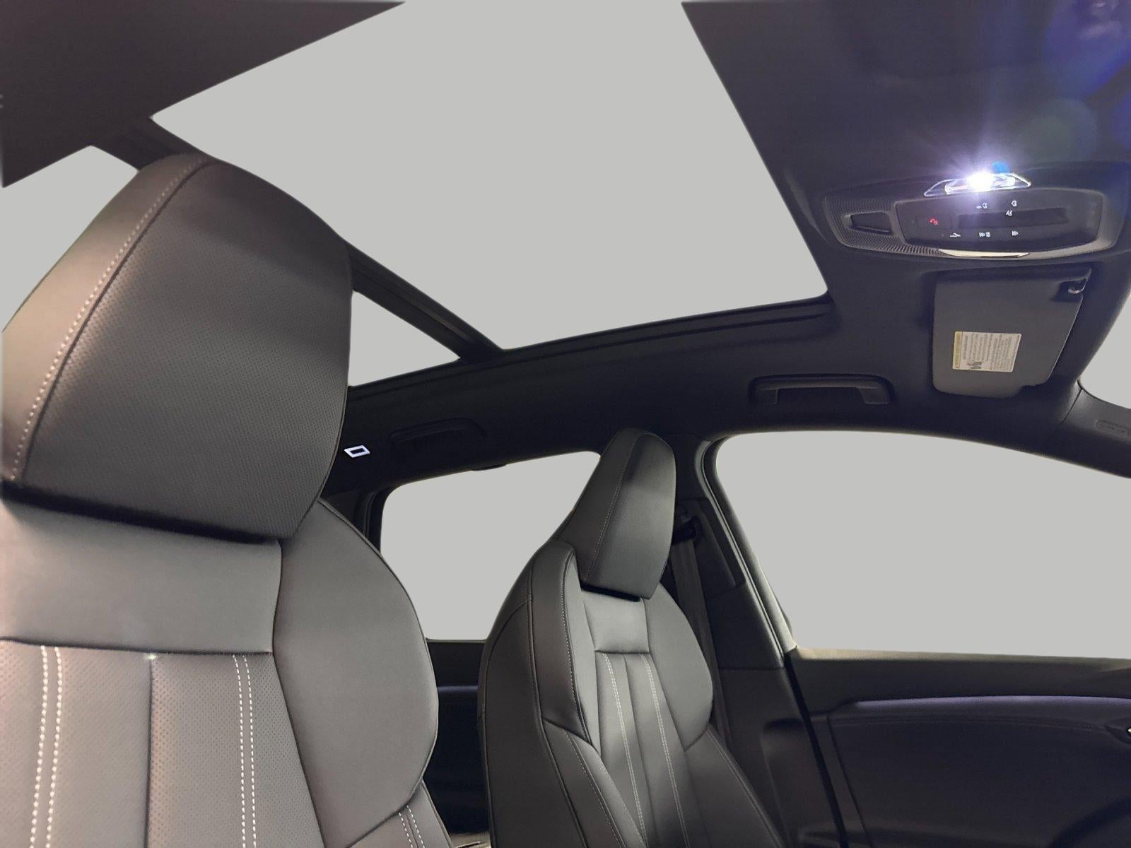 2027 Audi Q6 e-tron Premium Plus