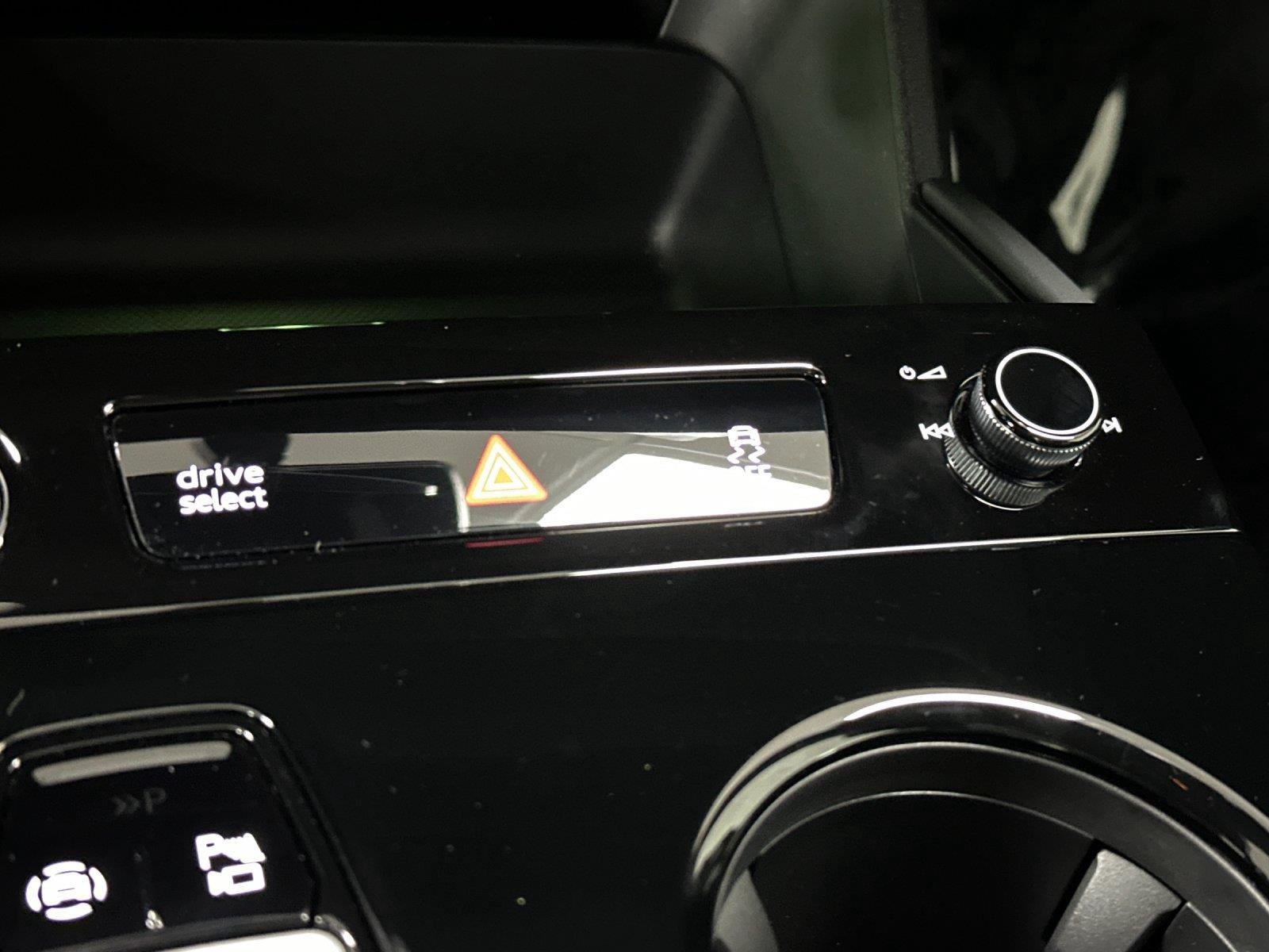 2027 Audi Q6 e-tron Premium Plus
