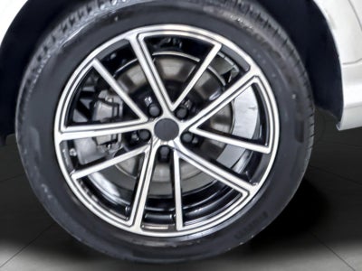 2026 Audi Q5 Premium Plus