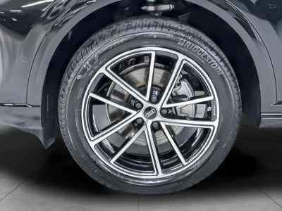 2026 Audi Q5 Premium Plus