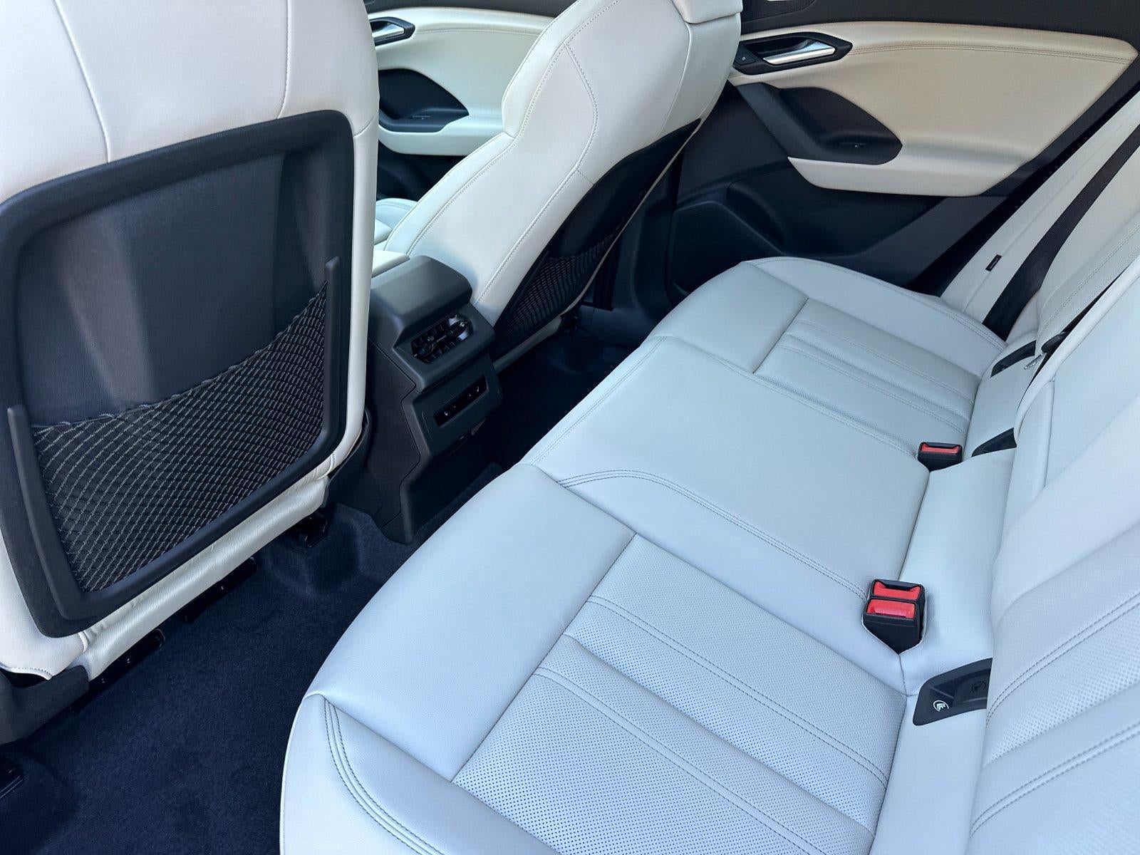 2027 Audi Q6 e-tron Prestige