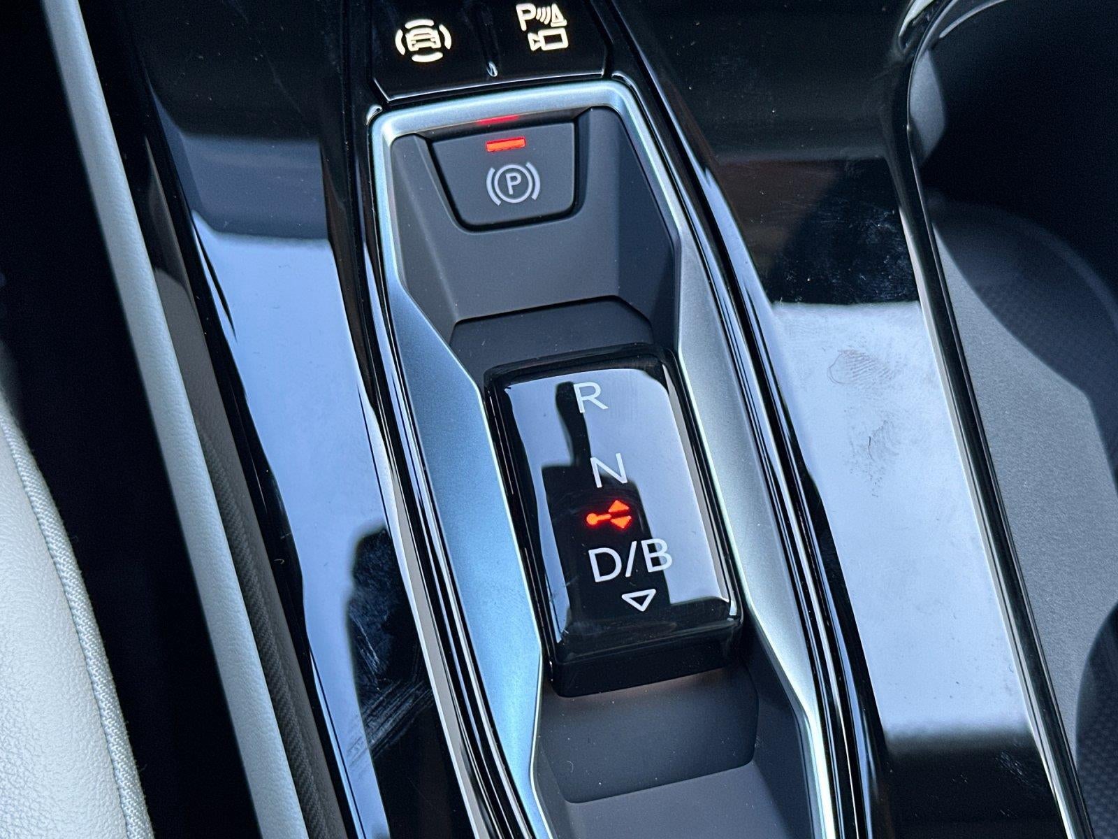 2027 Audi Q6 e-tron Prestige