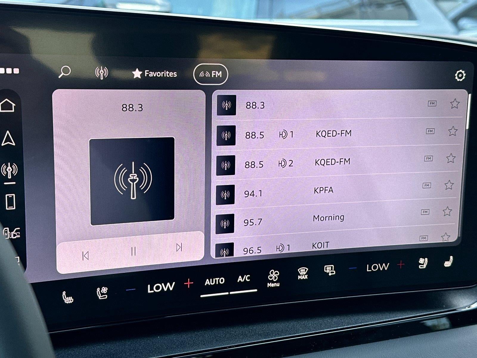 2027 Audi Q6 e-tron Prestige
