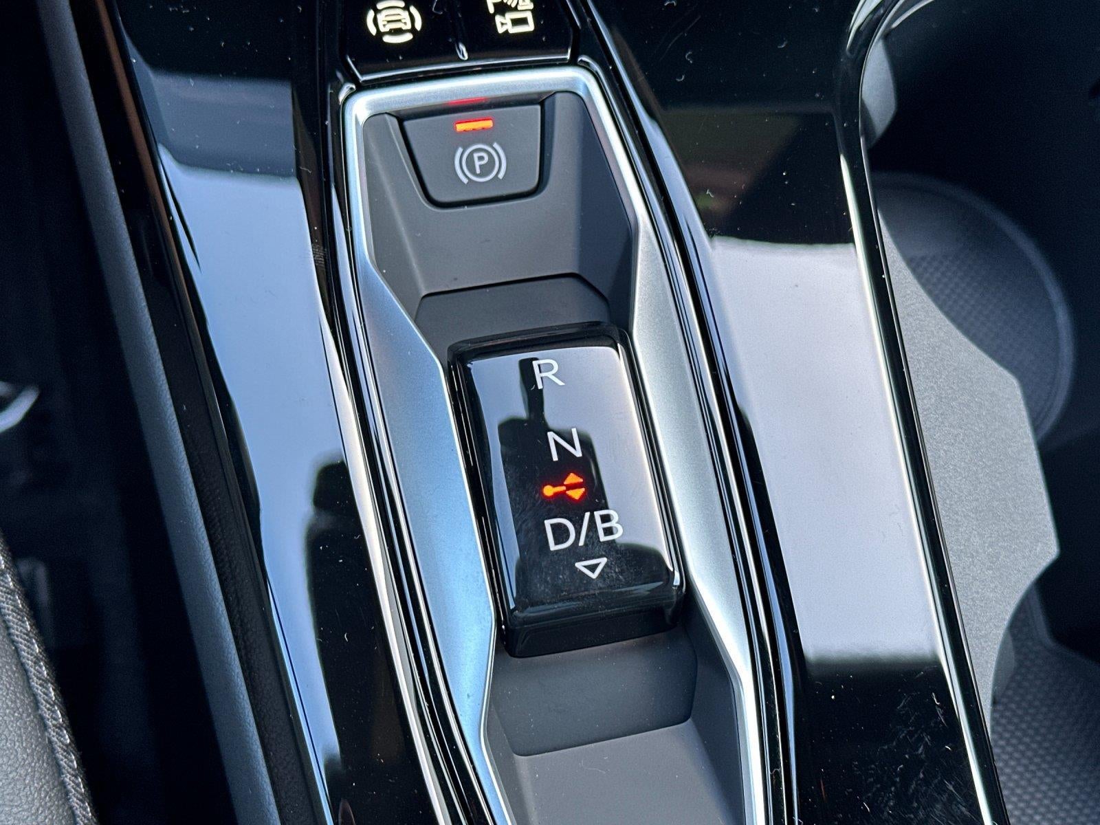 2027 Audi Q6 e-tron Prestige