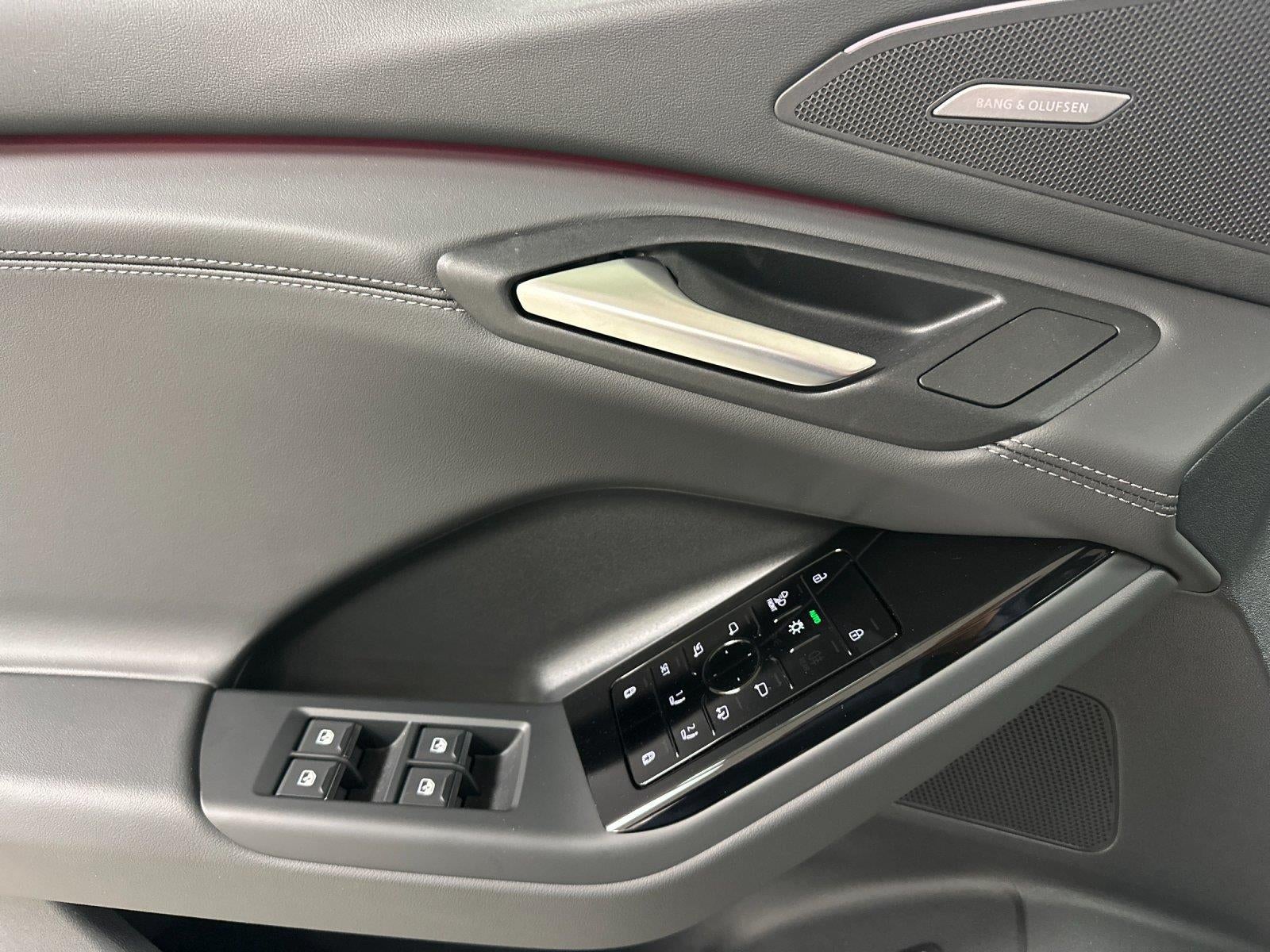 2027 Audi Q6 e-tron Prestige