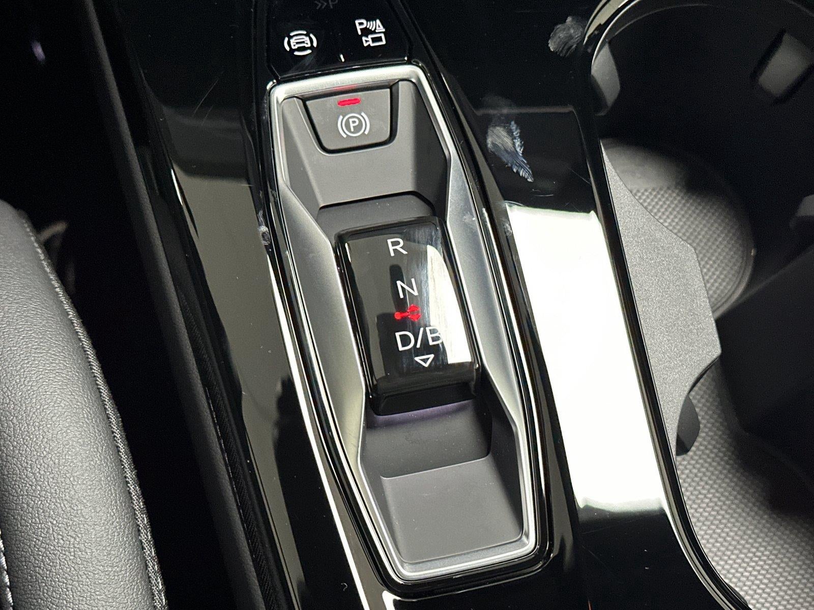 2027 Audi Q6 e-tron Prestige