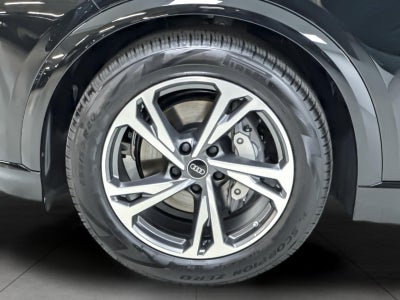 2027 Audi Q6 e-tron Prestige