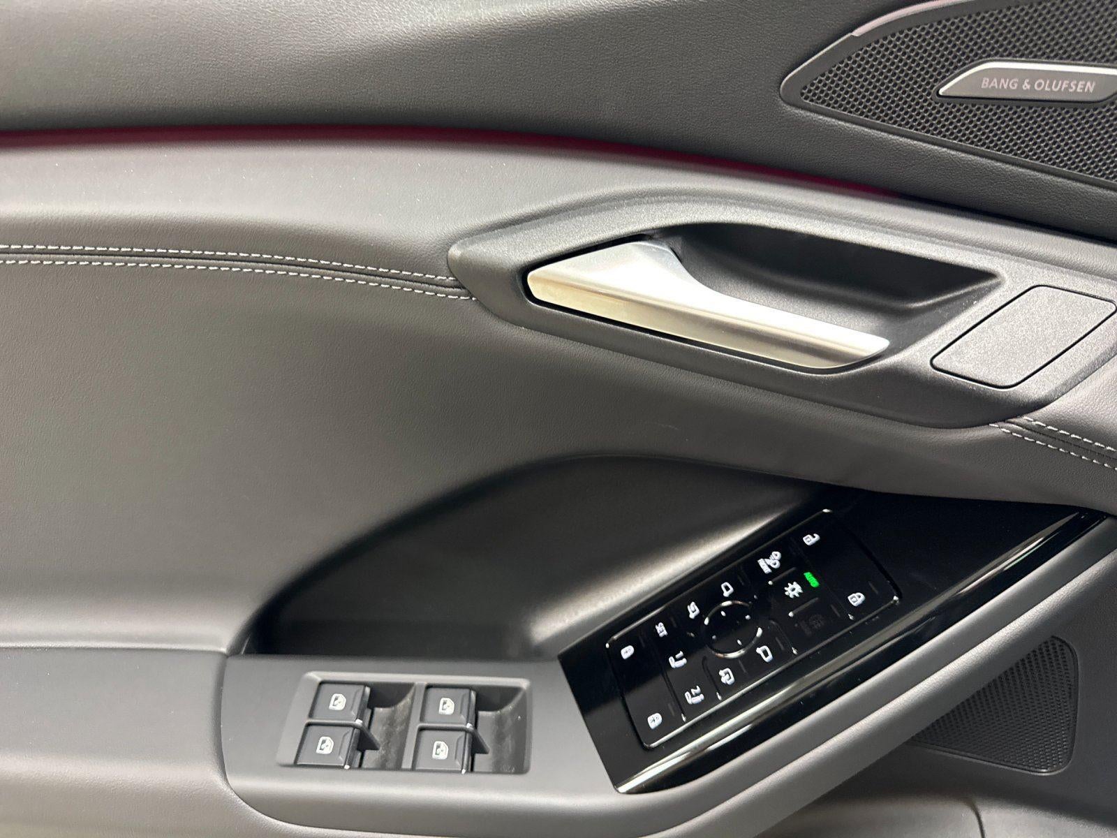 2027 Audi Q6 e-tron Prestige