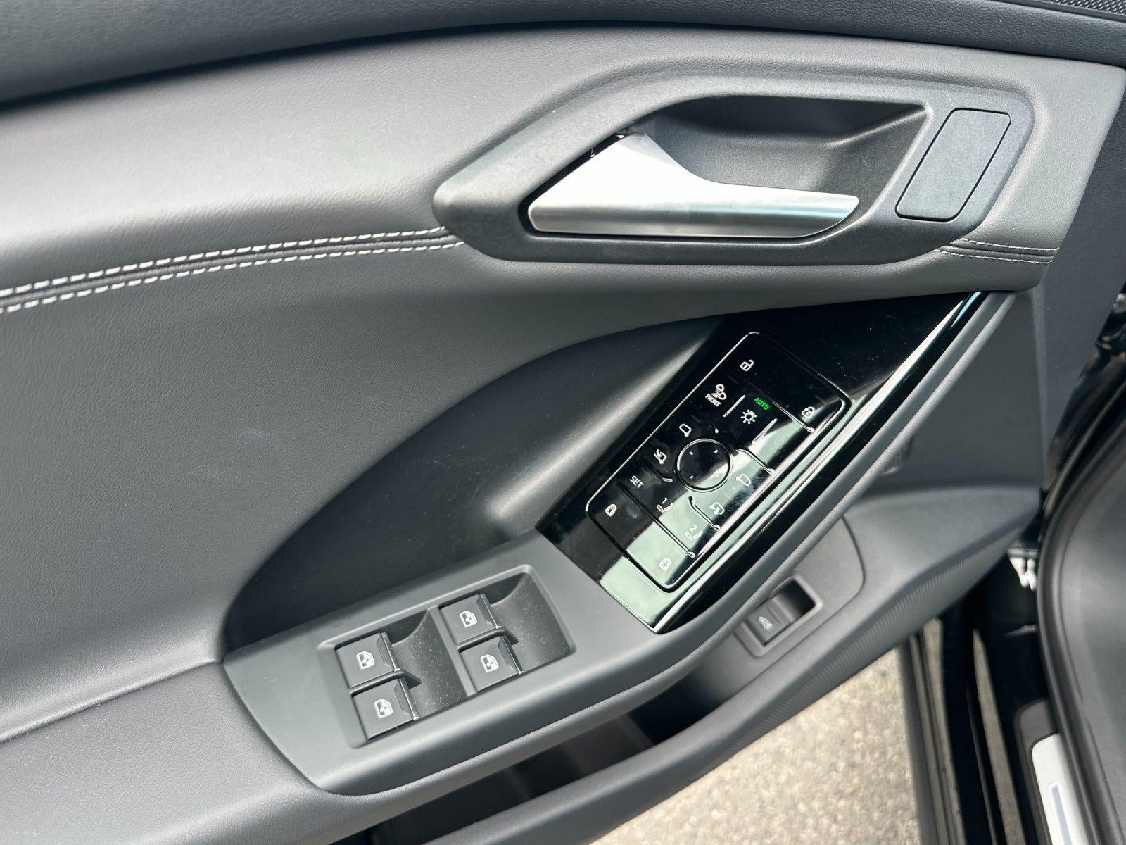 2027 Audi Q6 E-Tron Prestige