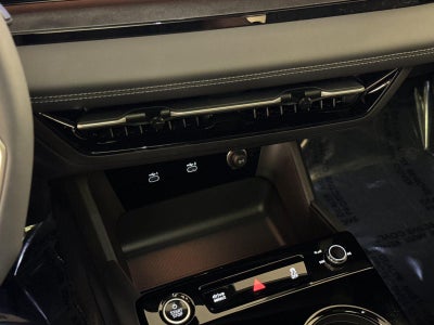 2027 Audi Q6 e-tron Prestige