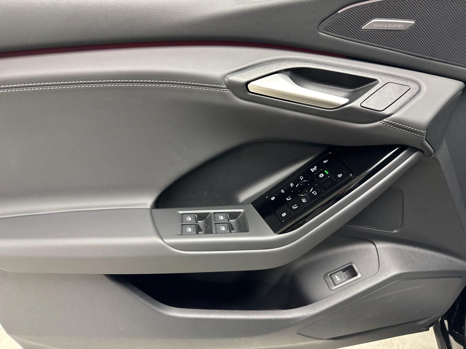2027 Audi Q6 e-tron Prestige