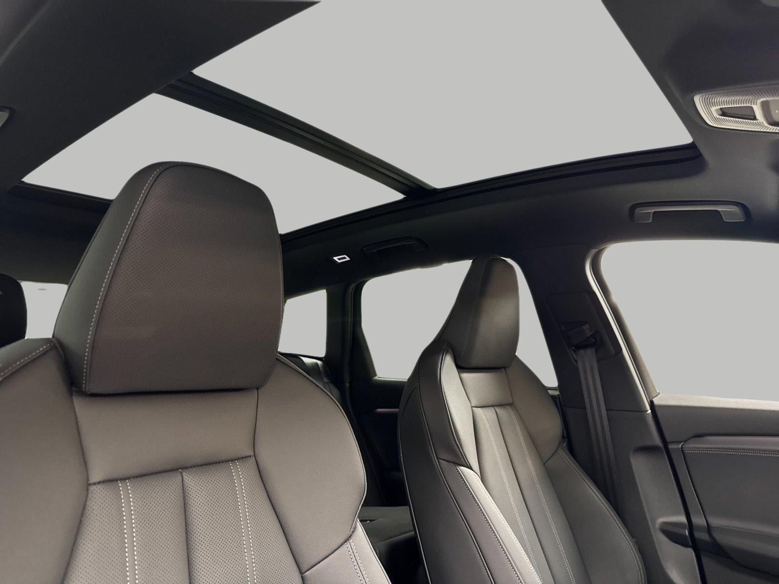 2027 Audi Q6 e-tron Prestige