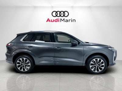 2026 Audi Q3 S line