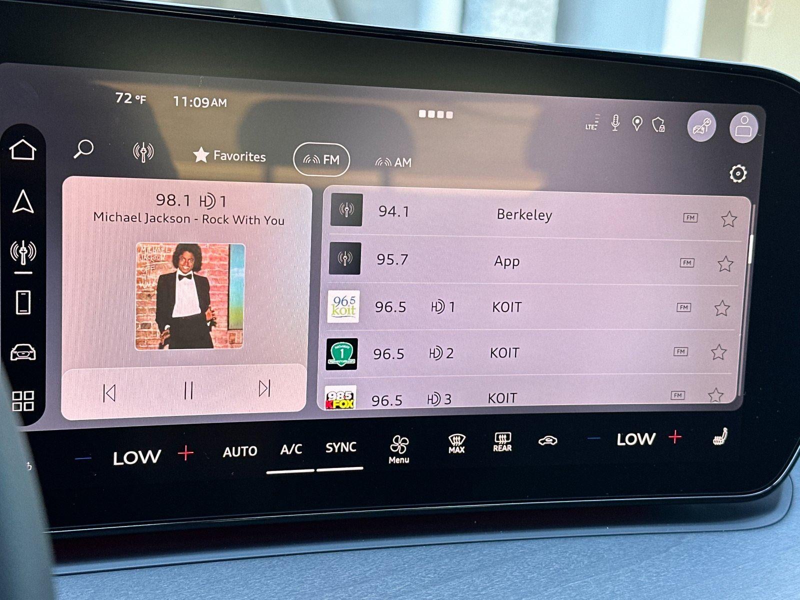 2026 Audi Q3 S line