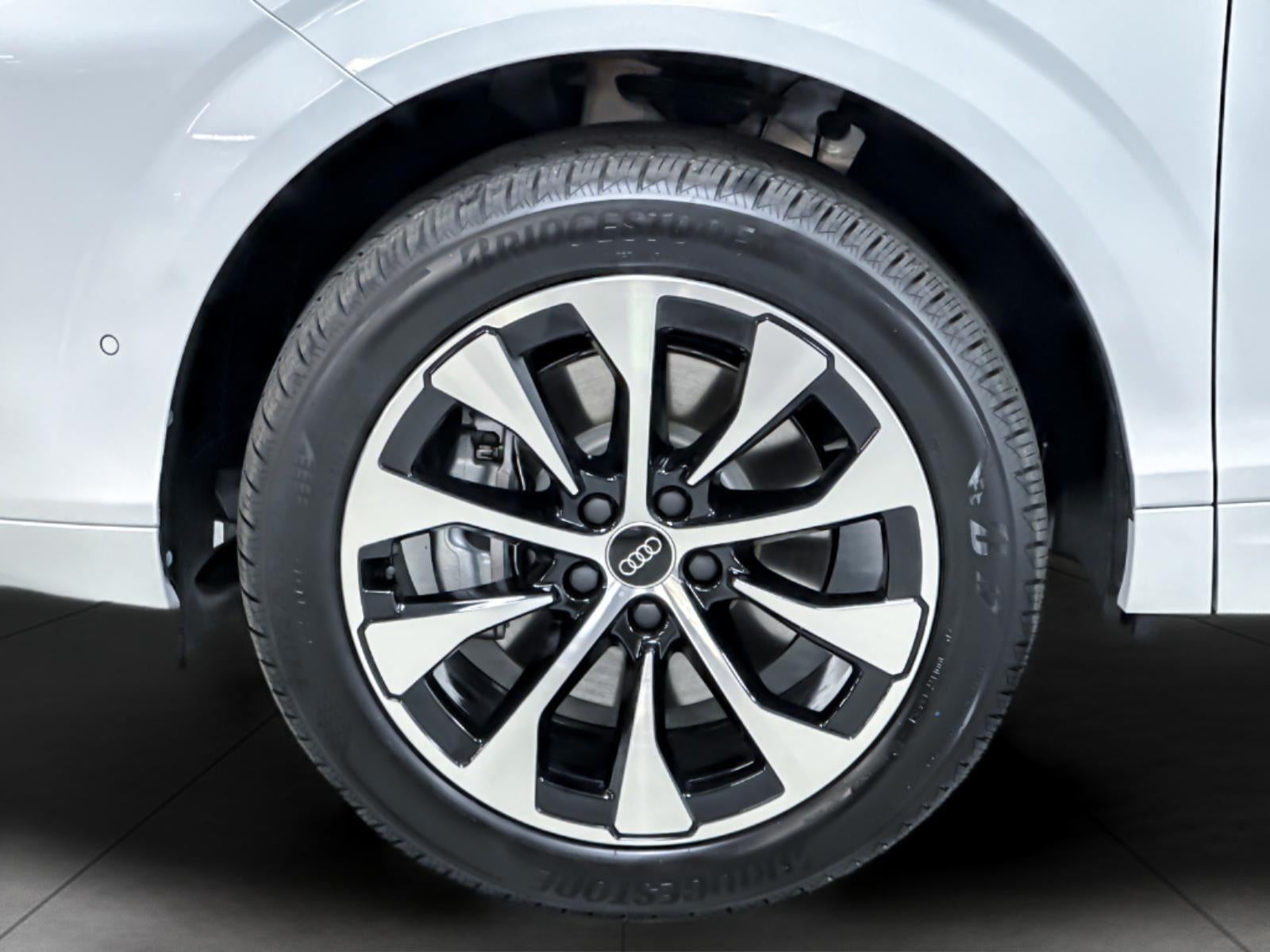 2026 Audi Q3 S line