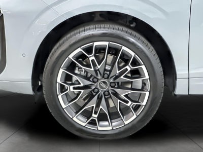 2026 Audi Q3 S line