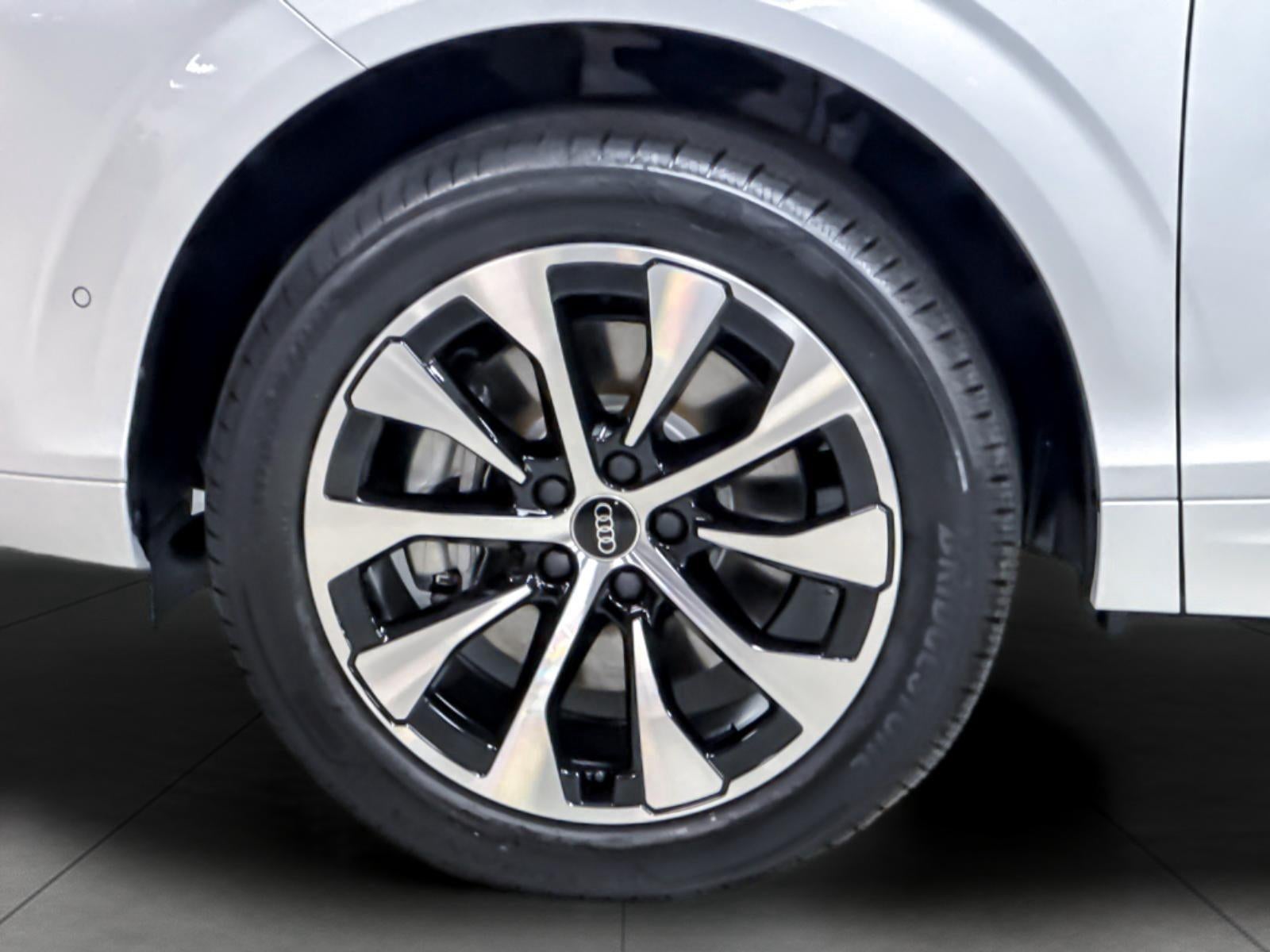 2026 Audi Q3 S line