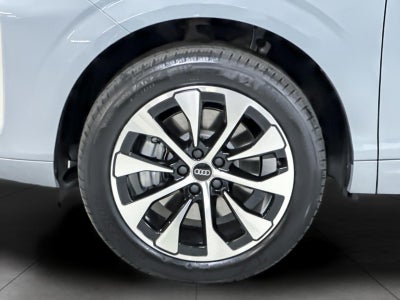 2026 Audi Q3 S line