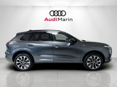 2026 Audi Q3 S line