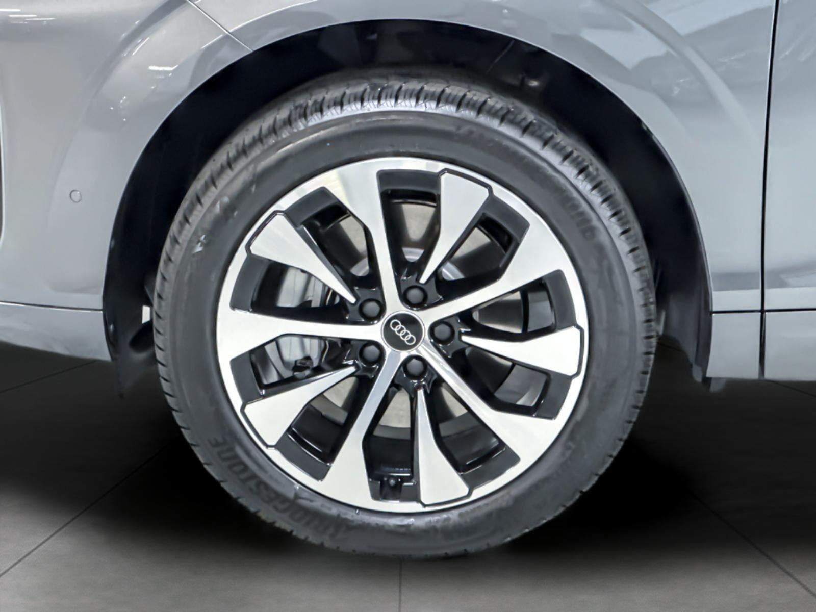 2026 Audi Q3 S line