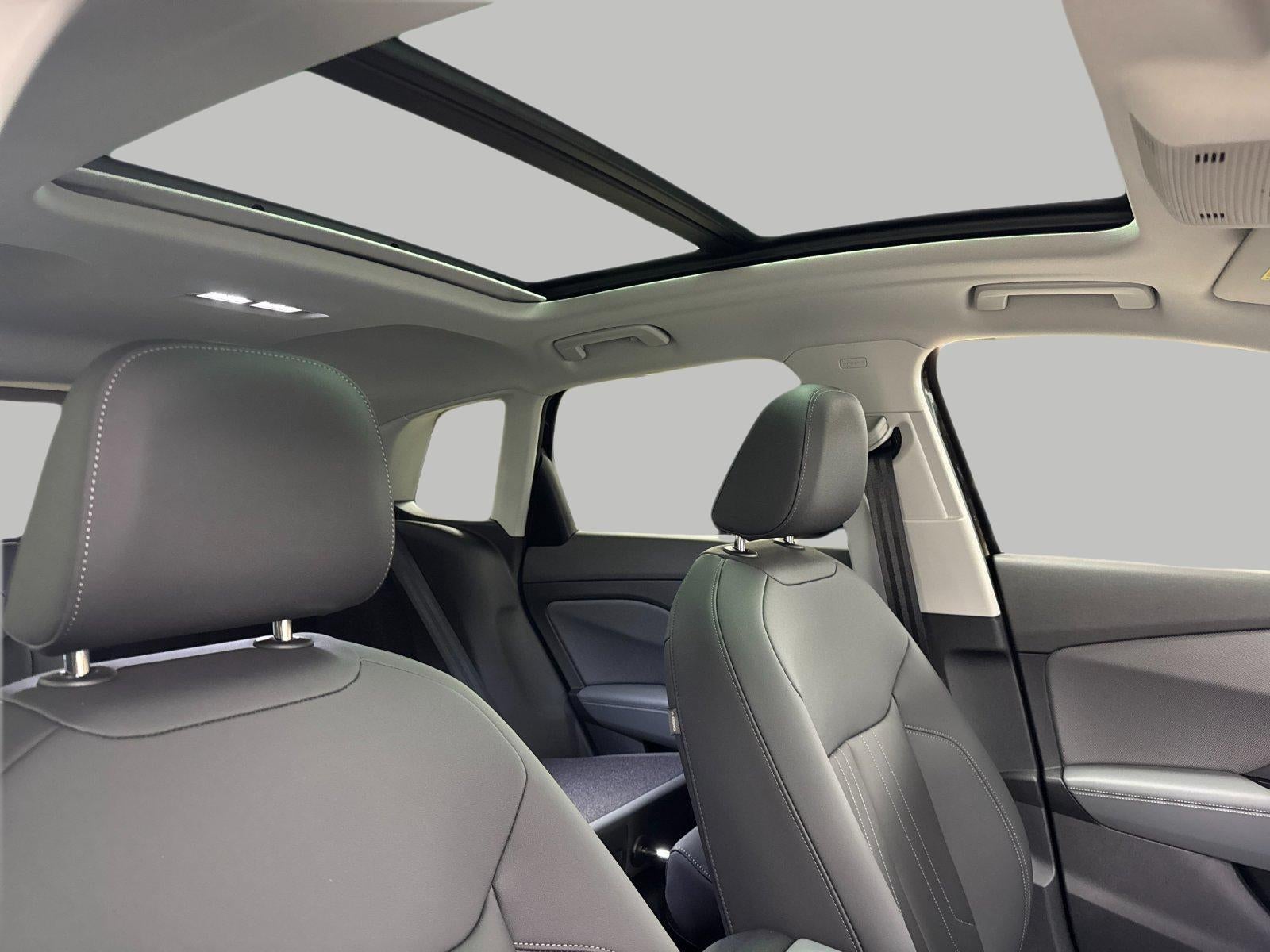 2026 Audi Q3 S line