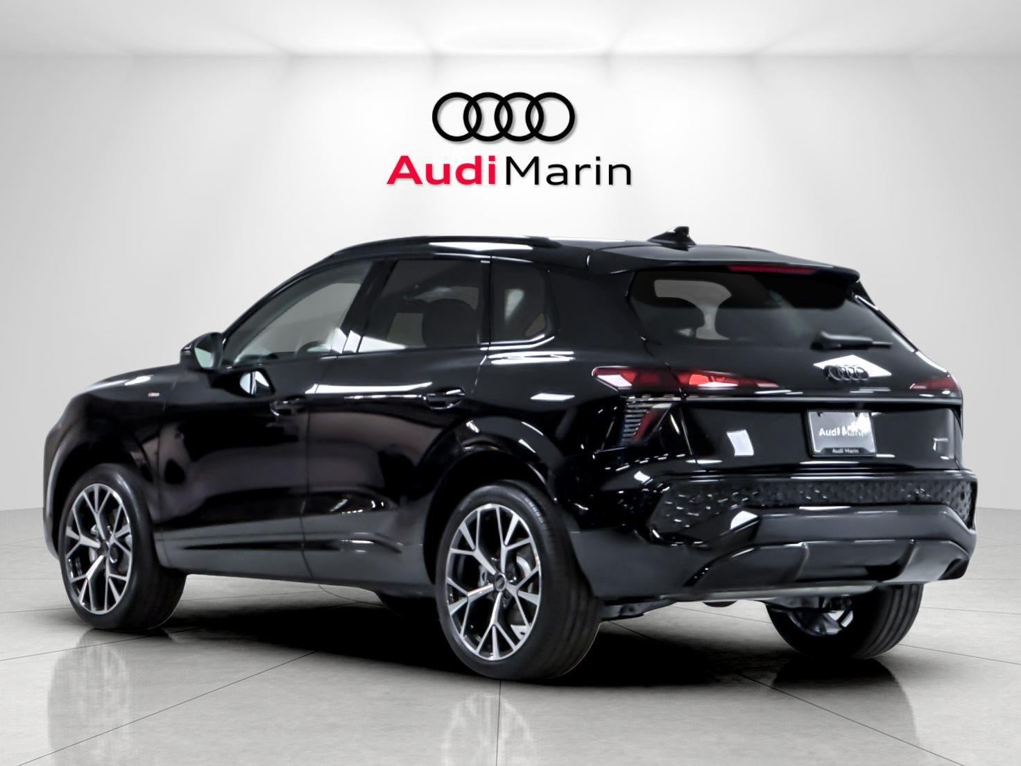 2026 Audi Q3 S line