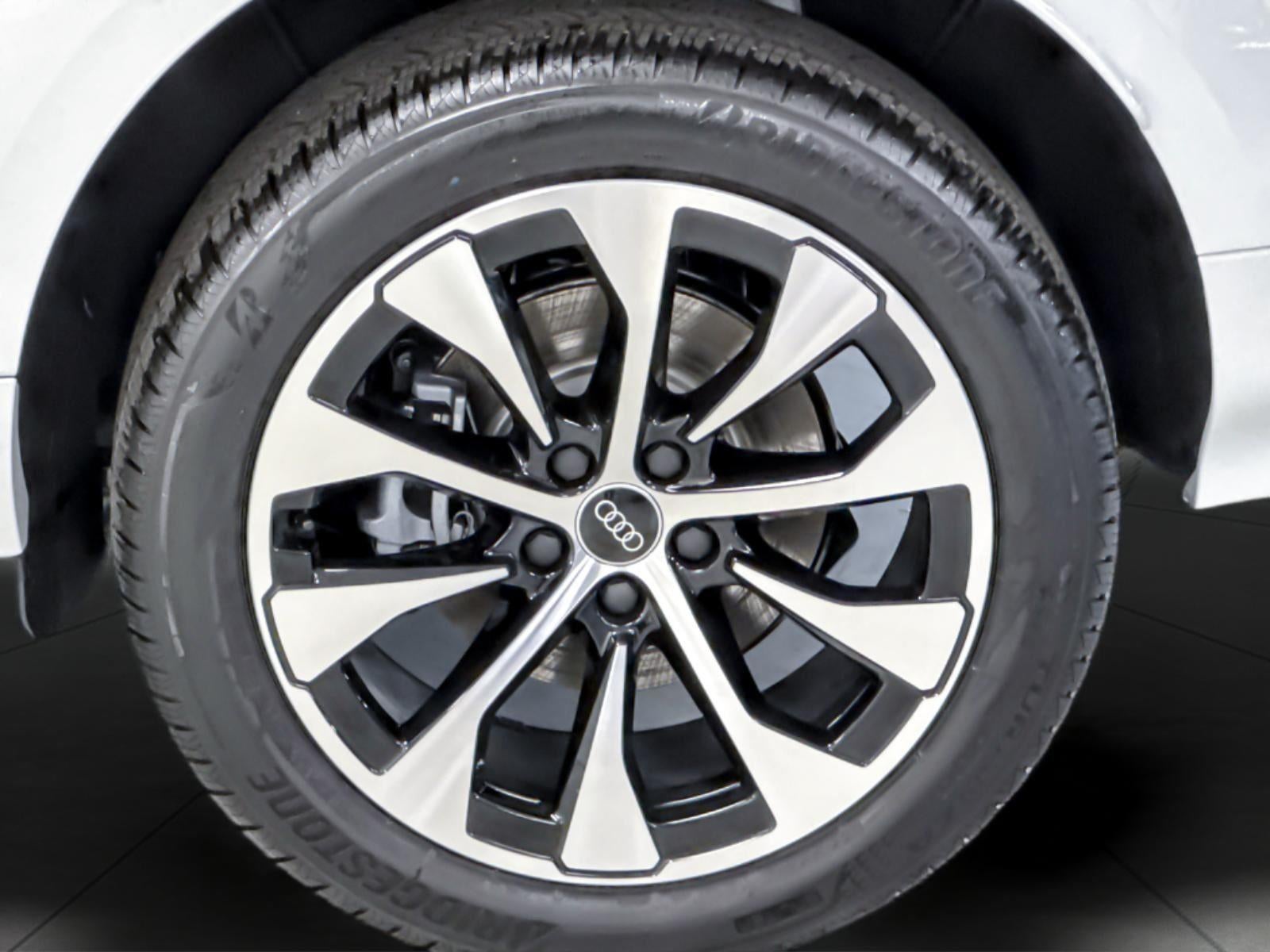 2026 Audi Q3 S line